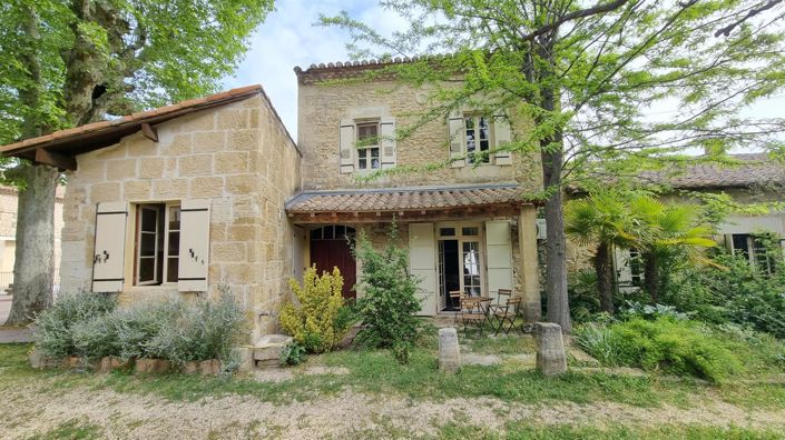 Image No.1-Maison de 10 chambres à vendre à Gard