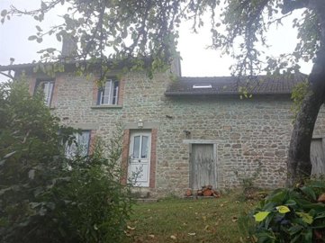 1 - Saint-Amand-Jartoudeix, House