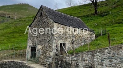 1 - Lourdios-Ichère, House
