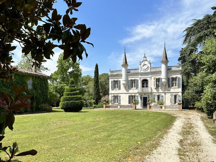 Image No.1-Maison de 6 chambres à vendre à L'Isle-Jourdain