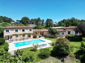 1 - Roquefort-les-Pins, House