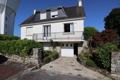 1 - Carhaix-Plouguer, House