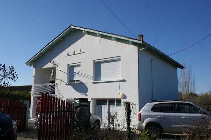 Image No.1-3 Bed House for sale