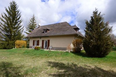 1 - Alpes-de-Haute-Provence, House