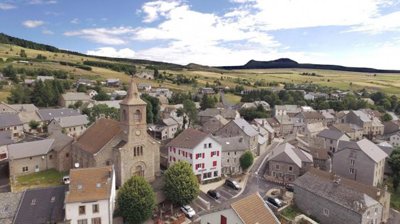 1 - Auvergne, Maison