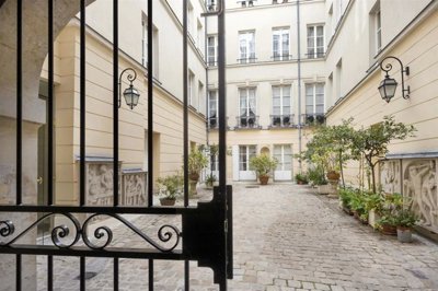 1 - Paris, Apartment