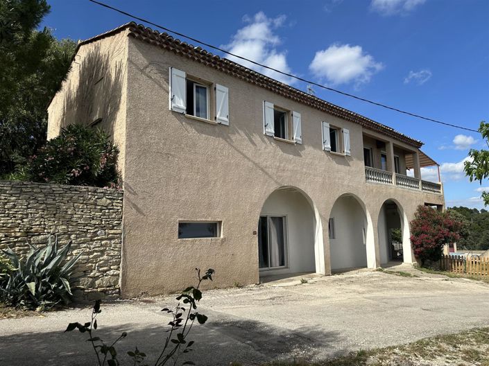 Image No.1-Maison de 5 chambres à vendre à Uzès