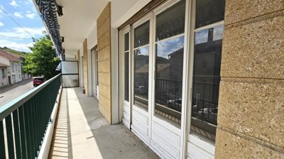 1 - Nîmes, Appartement