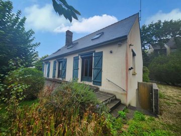 1 - Carhaix-Plouguer, House