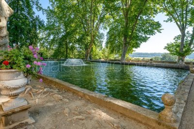 1 - Forcalquier, Propriété