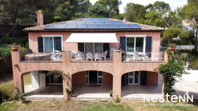 1 - Le Lavandou, House