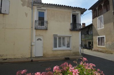 1 - Castelnau-d'Auzan, Maison