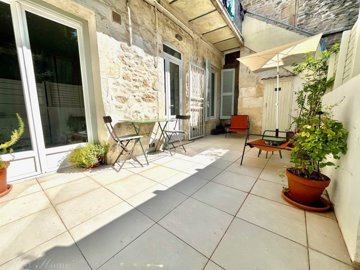 1 - Nîmes, Apartment