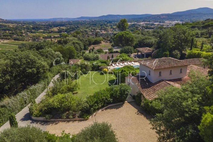 Image No.1-Maison de 8 chambres à vendre à Grimaud