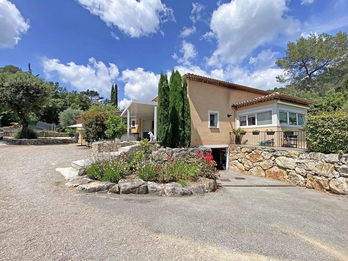 Image No.1-Maison de 8 chambres à vendre à Valbonne