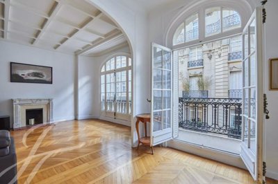 1 - Paris, Apartment