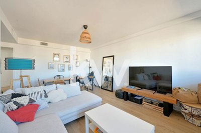 1 - Nîmes, Appartement