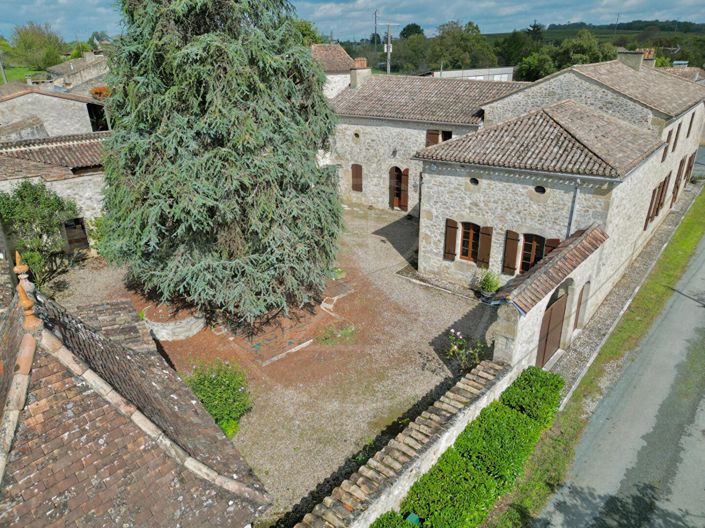 Image No.1-Maison de 5 chambres à vendre à Gensac