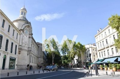 1 - Nîmes, Maison