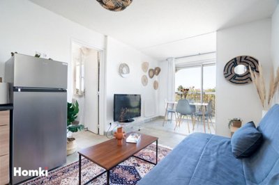 1 - Herault, Apartment