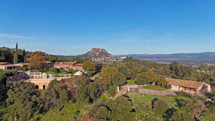 Image No.1-Maison de 7 chambres à vendre à Roquebrune-sur-Argens