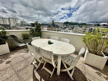 1 - Suresnes, Appartement