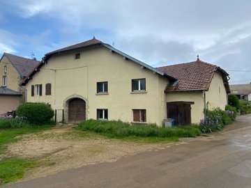 1 - Chaussenans, House