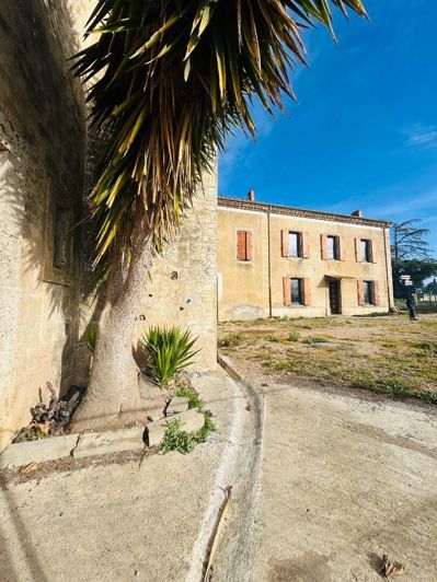 Image No.1-Maison de 7 chambres à vendre à Roubia