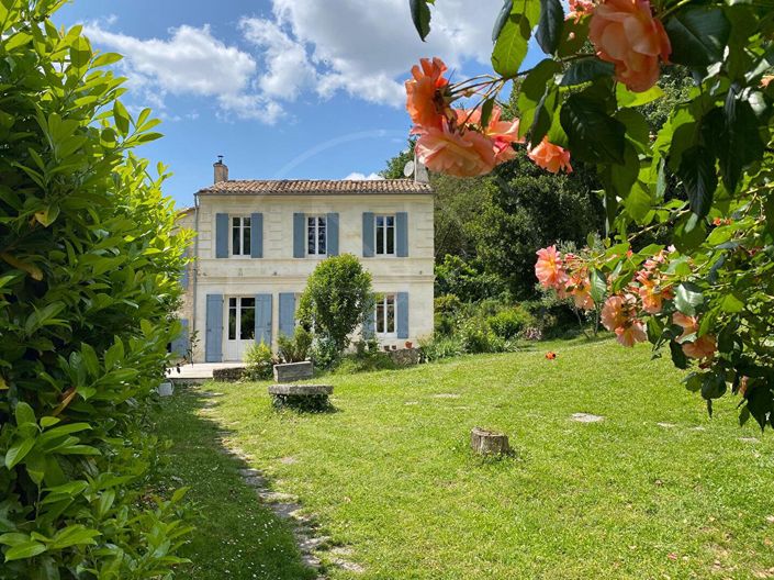 Image No.1-Maison de 4 chambres à vendre à Fronsac