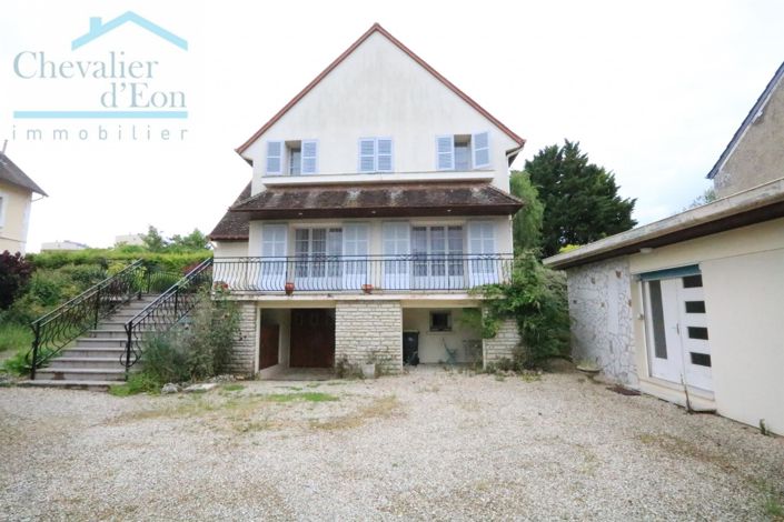 Image No.1-Maison de 5 chambres à vendre à Yonne