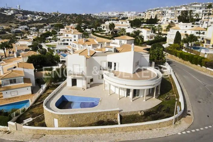 Image No.1-Maison de 4 chambres à vendre à Albufeira