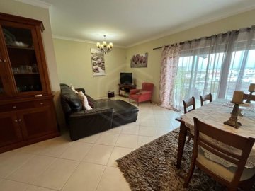 1 - Quelfes, Appartement