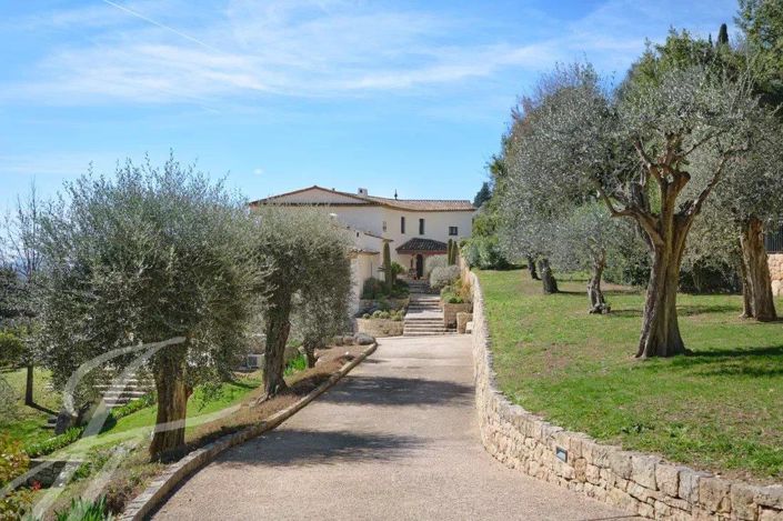 Image No.1-Maison de 5 chambres à vendre à Châteauneuf-Grasse