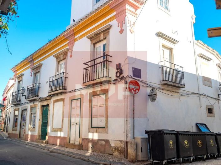 Image No.1-Maison de 6 chambres à vendre à Faro City