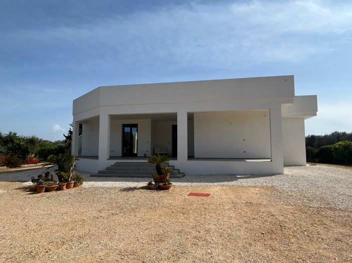 Image No.1-3 Bed Villa for sale