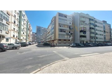 1 - Setúbal, Apartment