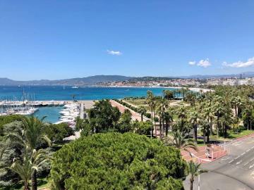 1 - Cannes, Apartment