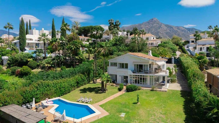 Image No.1-Villa de 4 chambres à vendre à Marbella