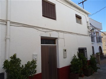 1 - Granada, Village House