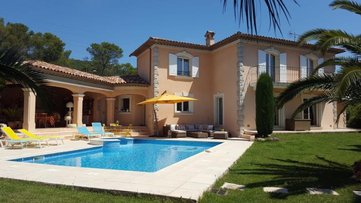 Image No.1-5 Bed Villa for sale