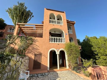 COSTA BLANCA SMART INVEST S.L. most sold property