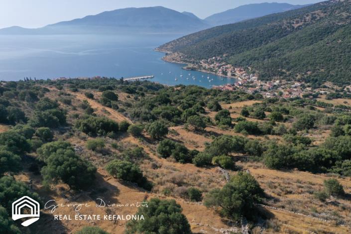 Image No.1-Terrain à vendre à Agia Efimia