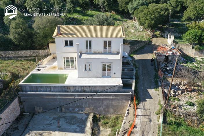 Image No.1-Maison / Villa de 2 chambres à vendre à Makriotika