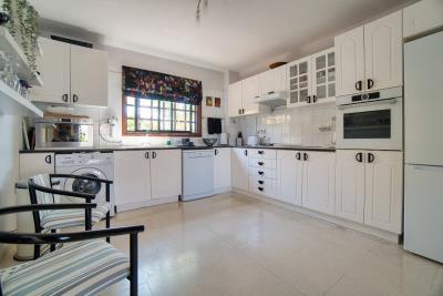 608279-town-house-for-sale-in-tala_orig