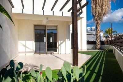 634855-detached-villa-for-sale-in-select-location_orig