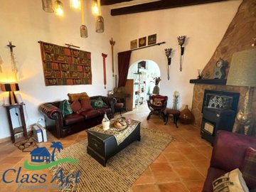 1108-villa-for-sale-in-orba-662010-large