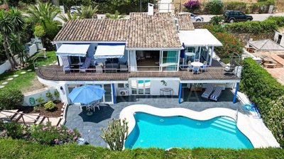 Sea View villa for sale in Valle Romano, Estepona