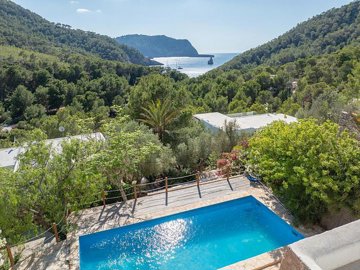 Rustic Blakstad design villa with spectacular sea views over Benirràs bay