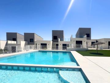 communal-pool-azalea-townhouses1