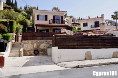 2-Kamares-Paphos-3-bedroom-villa-1239